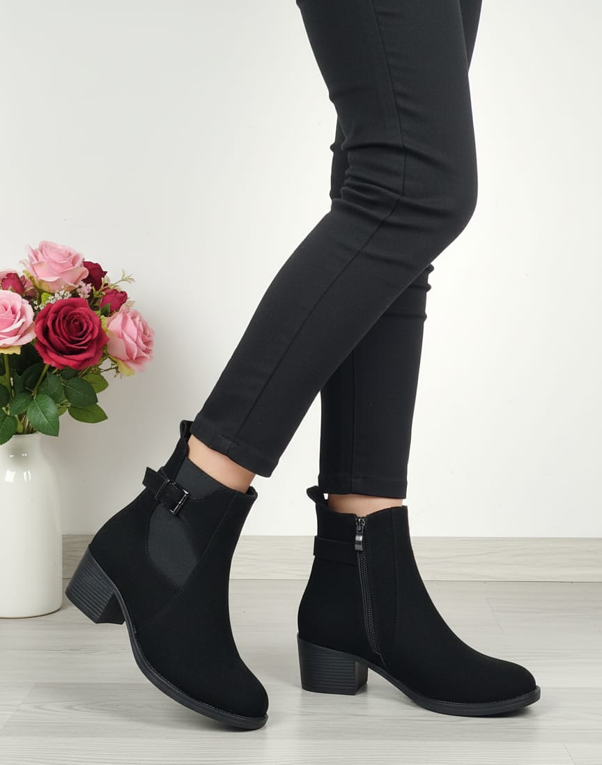 Aura Boots